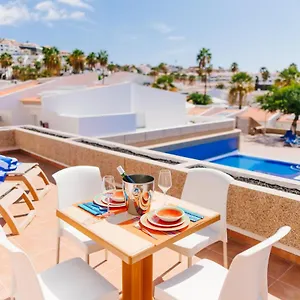 https://island-village-adeje.tenerifehoteles.net